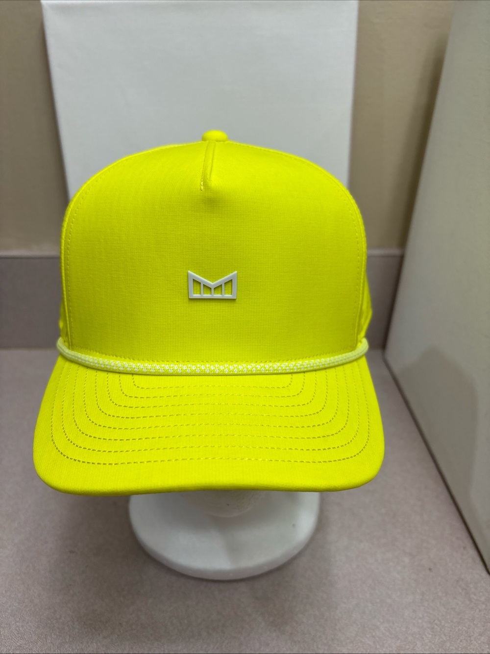 Melin Hydro Odyssey Links Neon Snapback Hat Mens Golf Water Resistant Classic